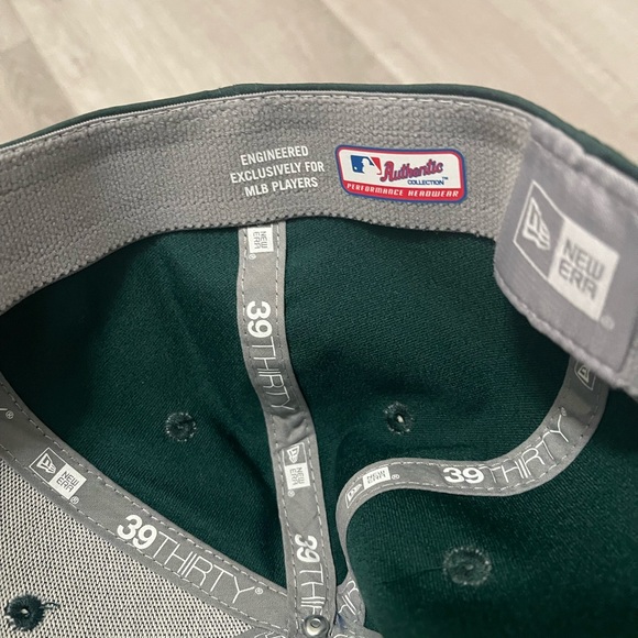 New Era Oakland Athletics Hat - Picture 3 of 7